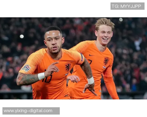 荷兰足球明星的队友阵容揭秘他们的辉煌成就与合作历程